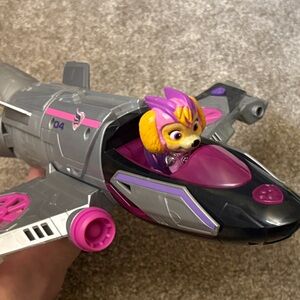 Paw Patrol Skye Mighty MovieTransforming Rescue Jet flips. Lights sound